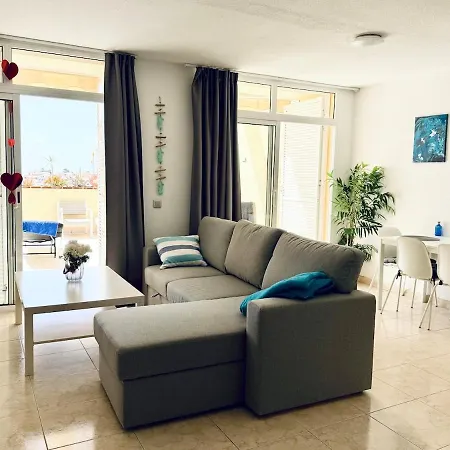 Apartmán Penthouse With Ocean View & Rooftop Terrace