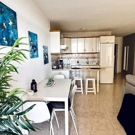 Penthouse With Ocean View & Rooftop Terrace Apartmán *